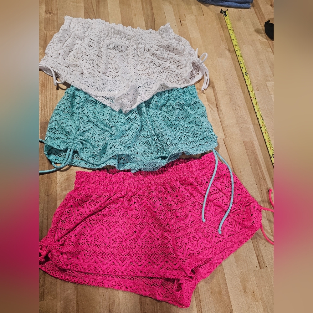 Set of 3- No Boundaries Swim Lace Shorts Bundle - Picture 2 of 4